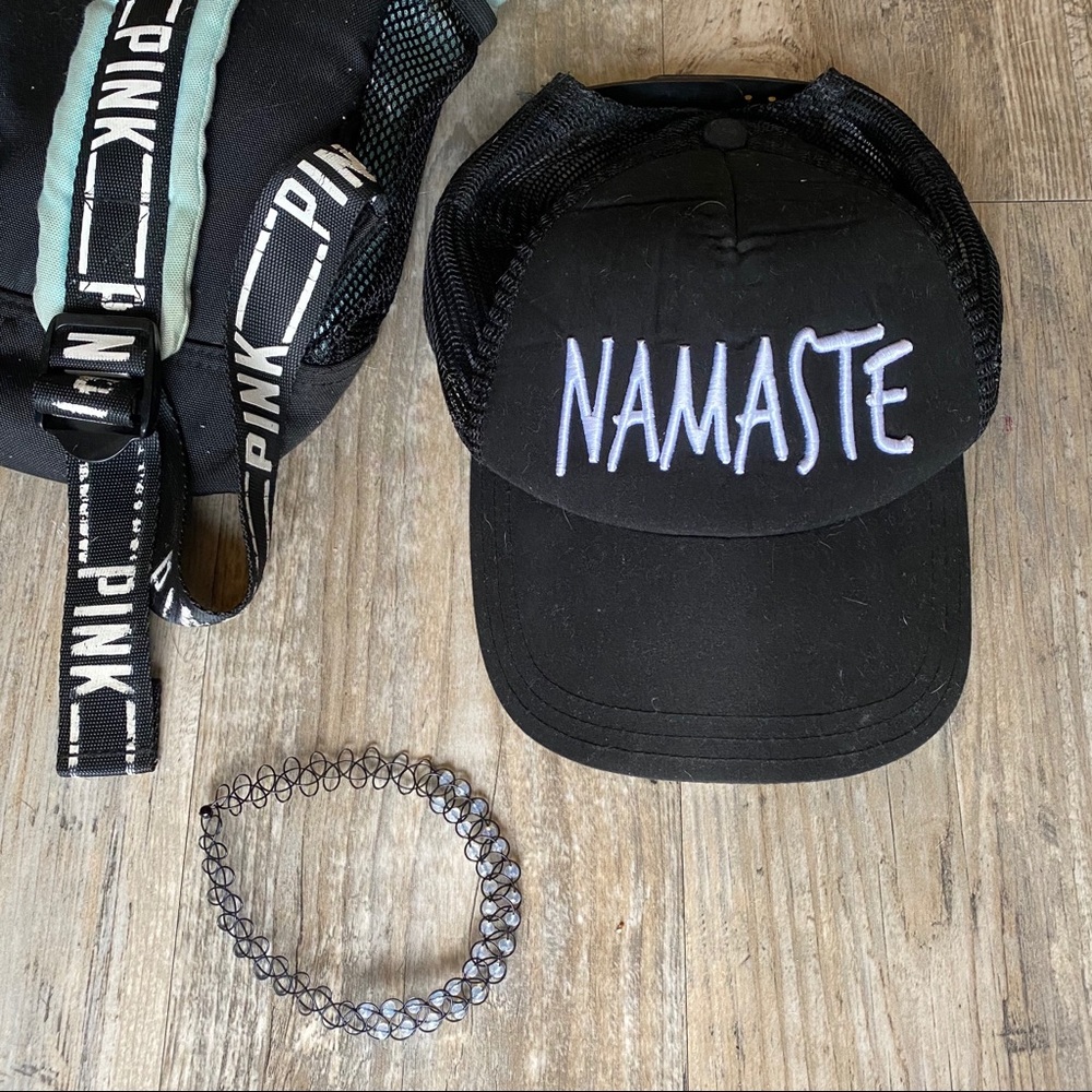 ✌🏼 Namaste Hat
